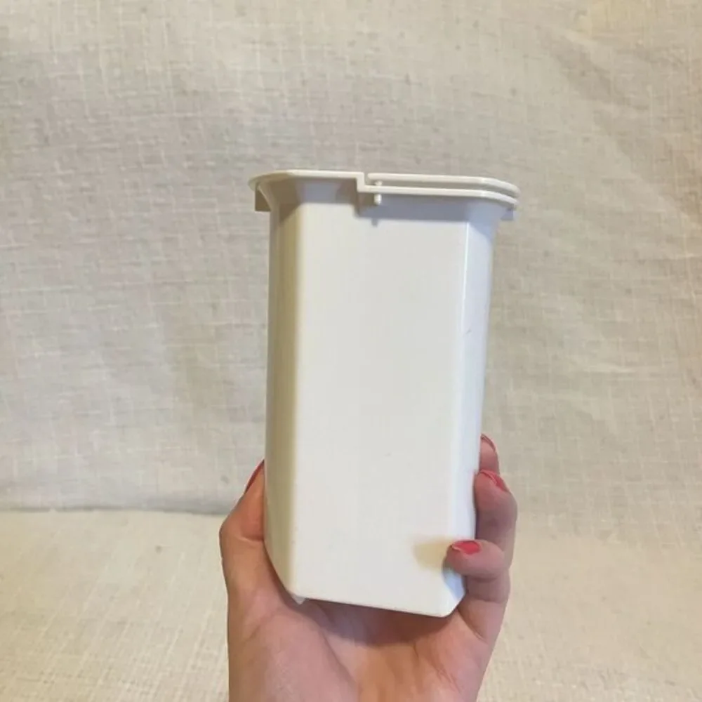 Presto Professional Salad Shooter Food‎ Guide Pusher Replacement Part